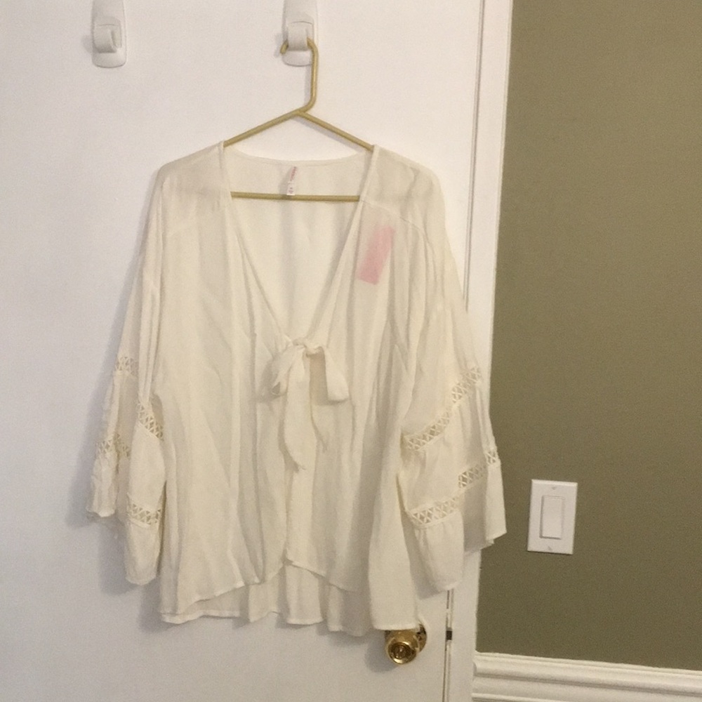 Xhilaration top